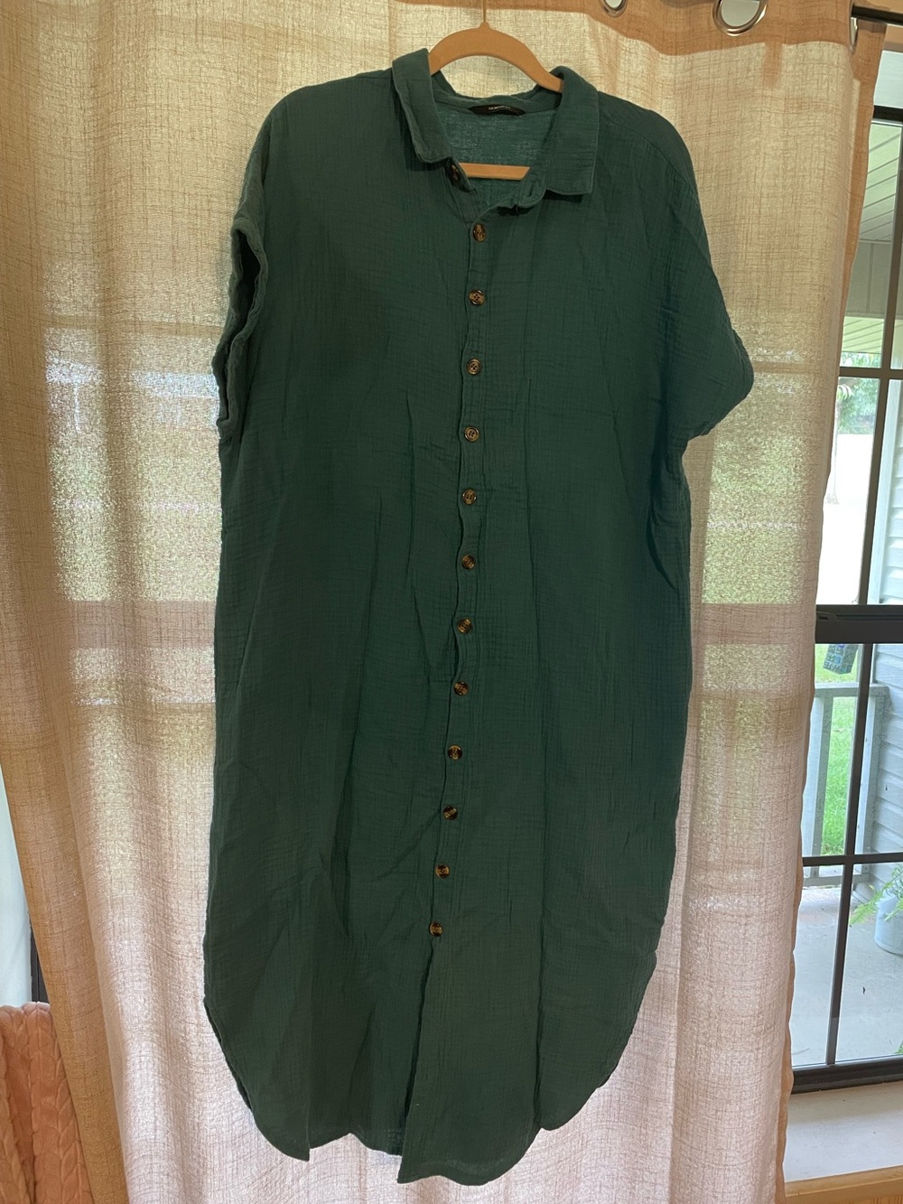 Relaxed Dark Green Button-Front Midi Dress